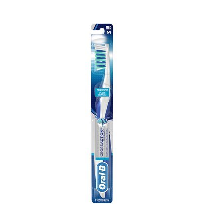Oral-B Cross Action Toothbrush, Medium